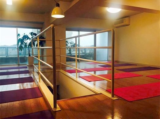 【閉店】yoga pilates studio namiの施設画像