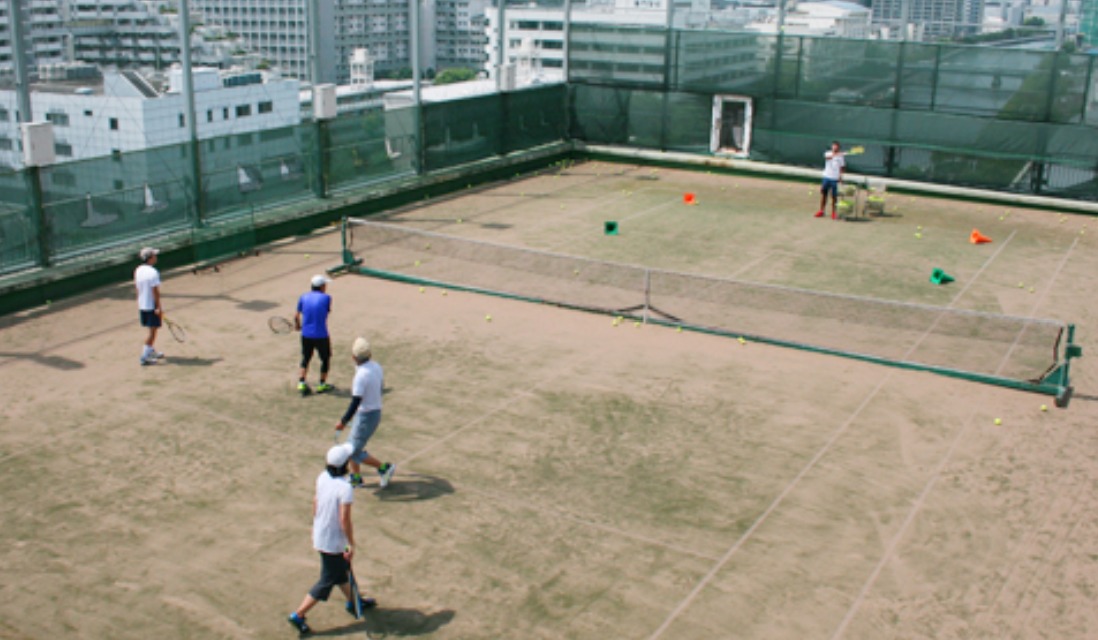 ウエルネス東陽町　テニススクールの施設画像