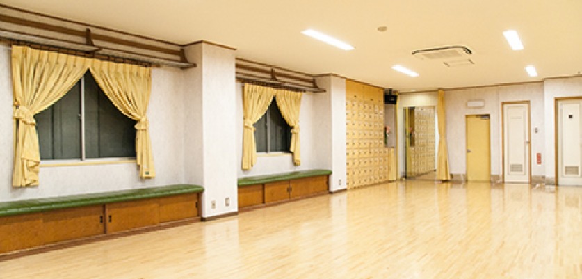 サカネダンススクールの施設画像