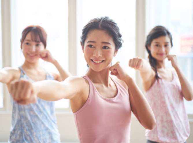 谷町九丁目 おすすめヨガ ホットヨガ厳選9選 料金比較表 評判付き