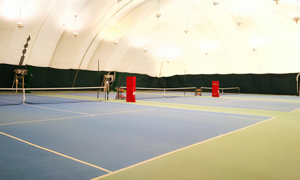クィーンズドームテニススクールの施設画像