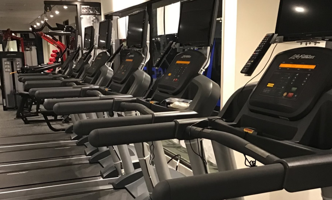 千代田のジムおすすめ11選 料金比較表 評判付き