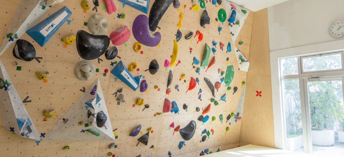 APEX Climbing Gym 四谷三丁目店の施設画像