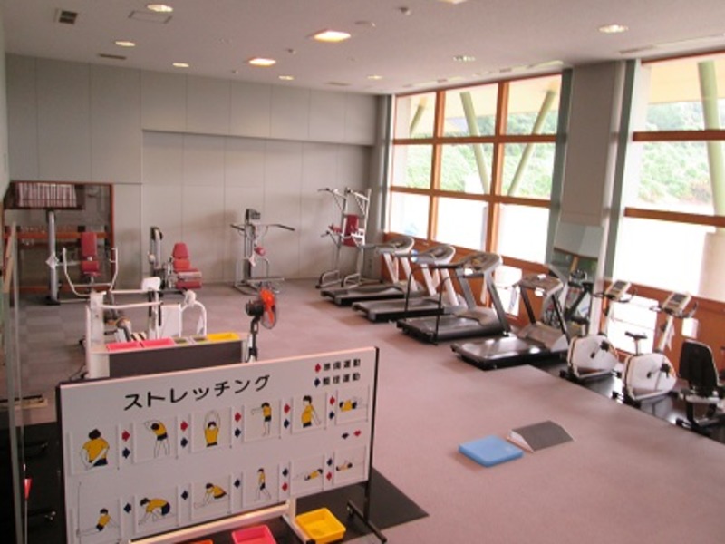 河東総合体育館 トレーニングルームの施設画像