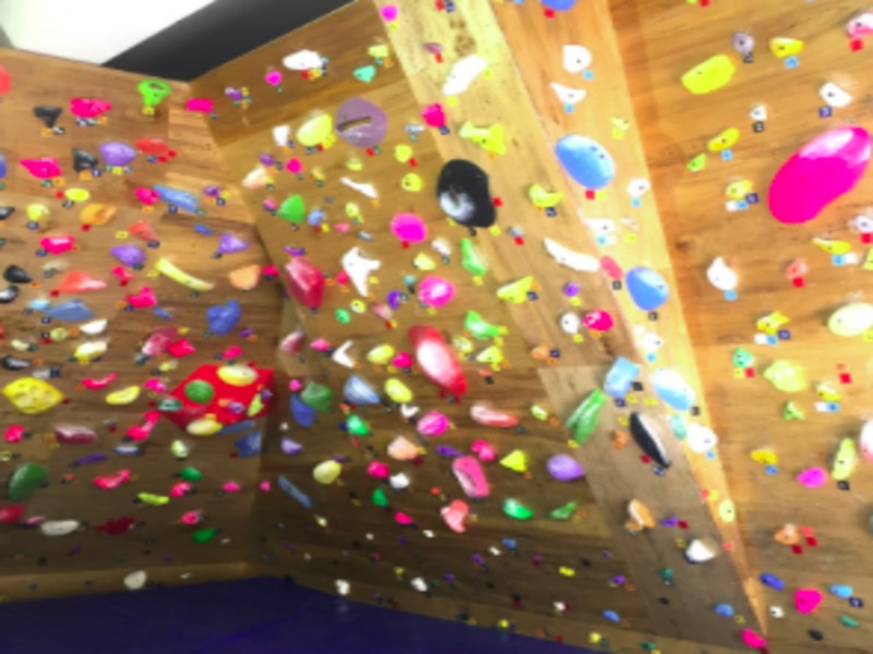 Bouldering Gym CRESTの施設画像