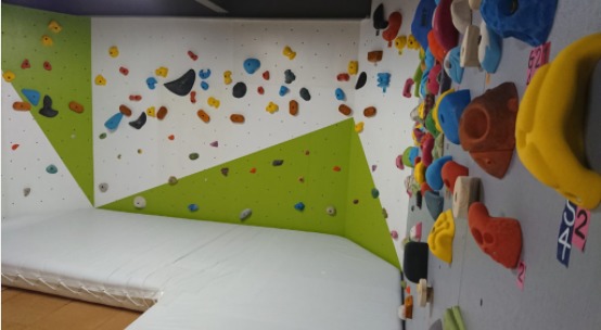 ClimbingGym PROBの施設画像